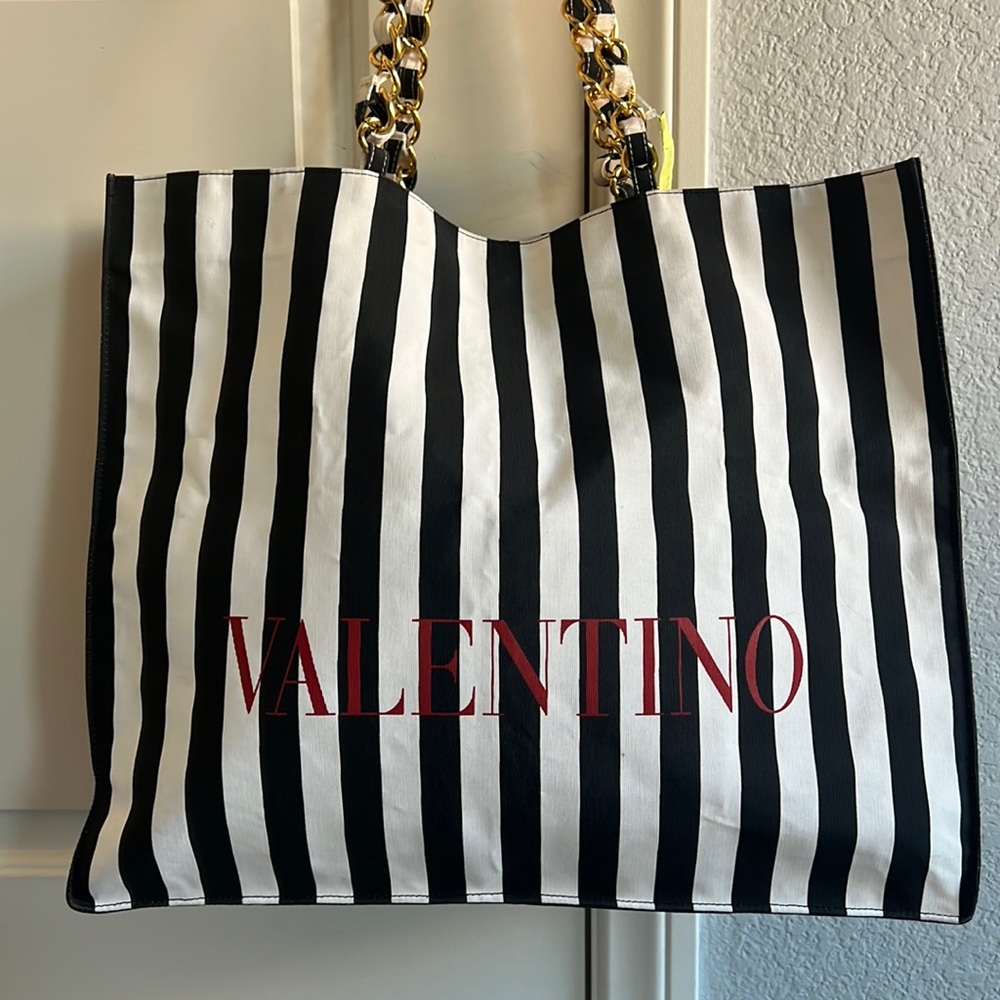 Authentic Valentino canvas M/L